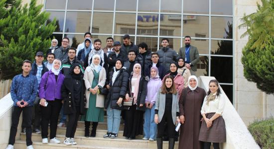 محاضرات عن برنامج حكيم لطلاب الجامعات الأردنية